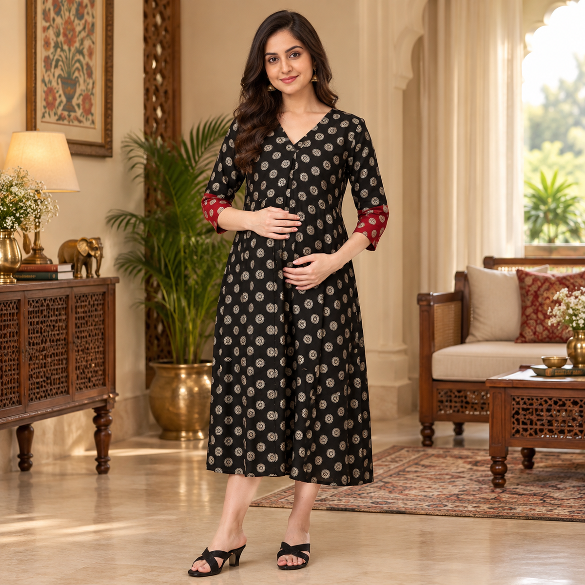 Aab-e-Siyah Silk Foil Printed Maternity and Nursing Dress Black