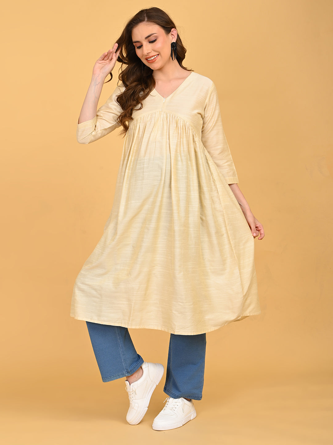 Sukoon Maternity and Nursing Silk Kurta Cream