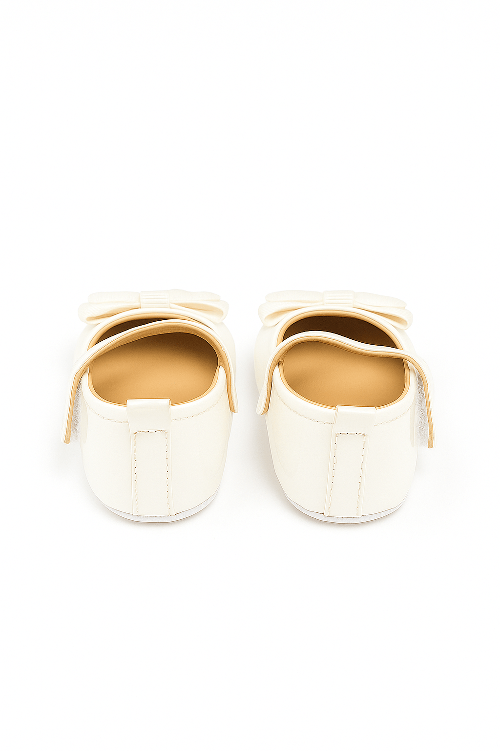 Baby Doe White Pretty Little Bow Prewalker For Infants