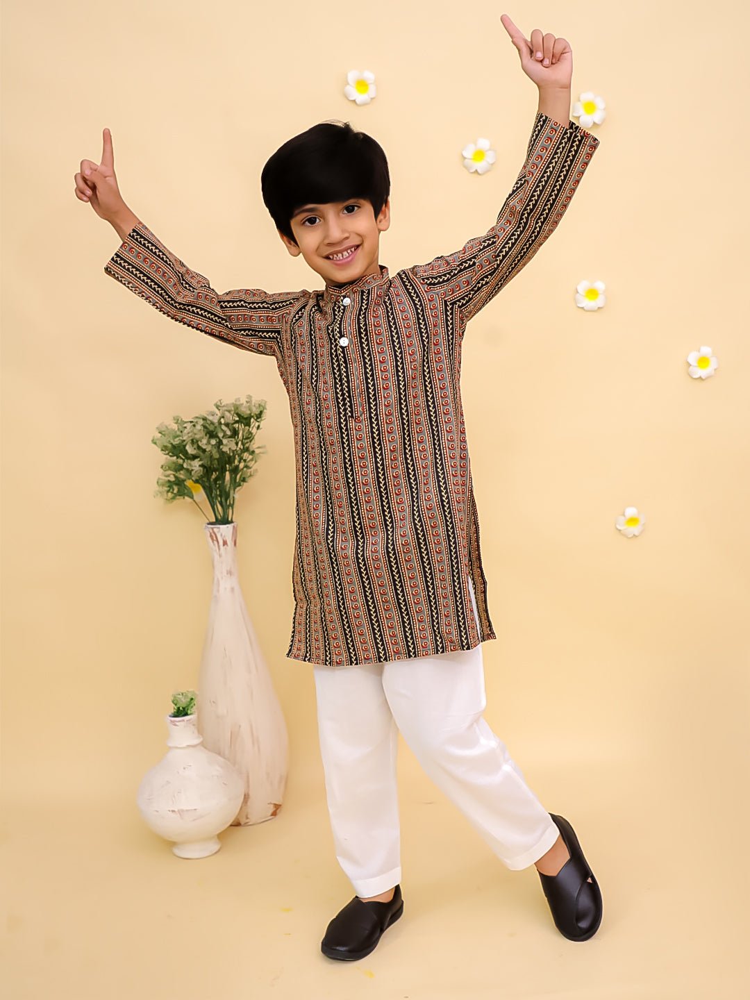 Black Kalamkari Print Boys Kurta Pajama Set