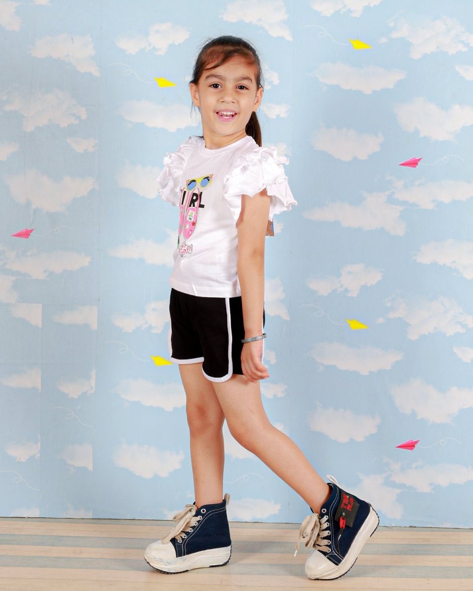 Printed Girls Top And Shorts Set