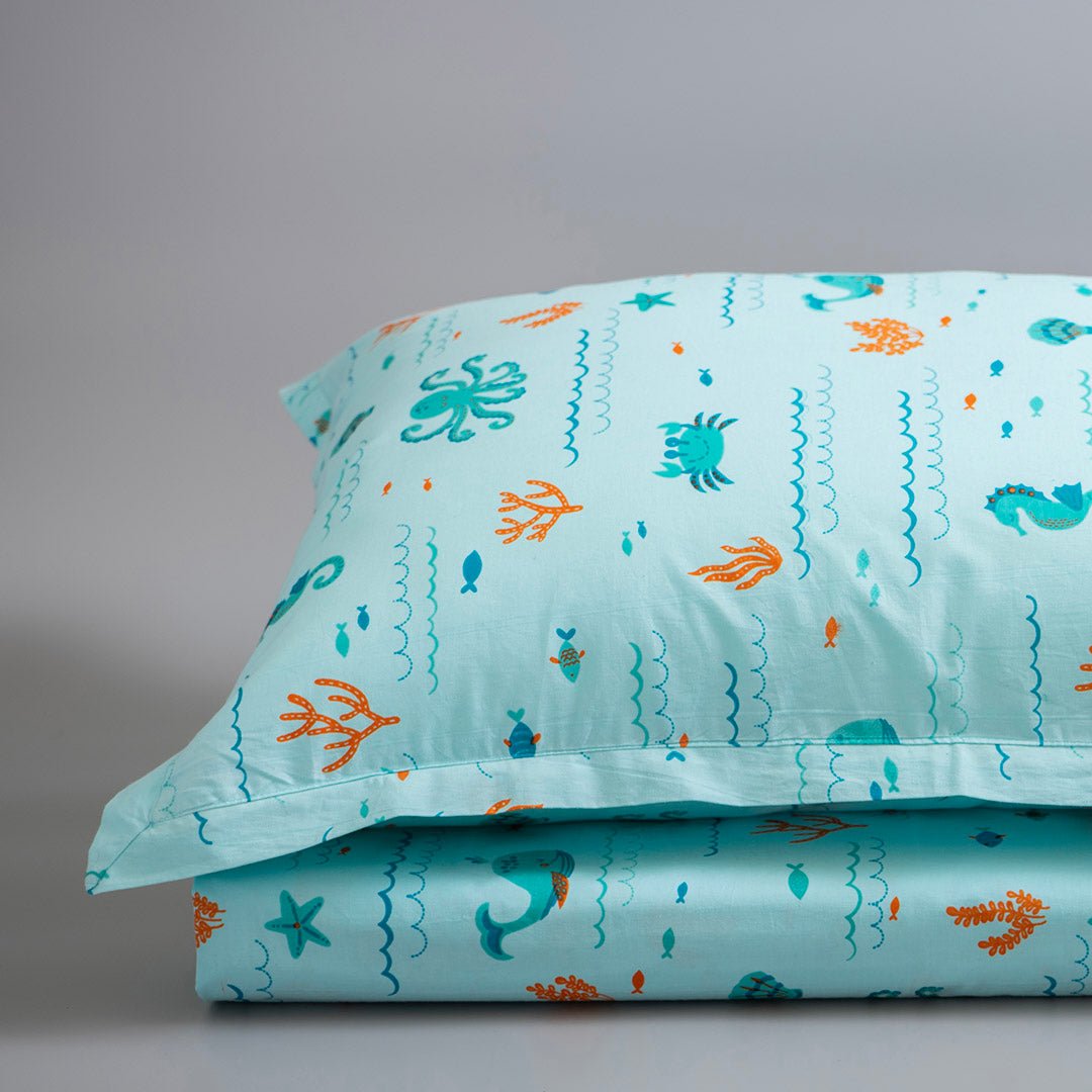 Undersea Oasis 1 PC Kids Cotton Percale Flat Crib Bedsheet With Sea Print