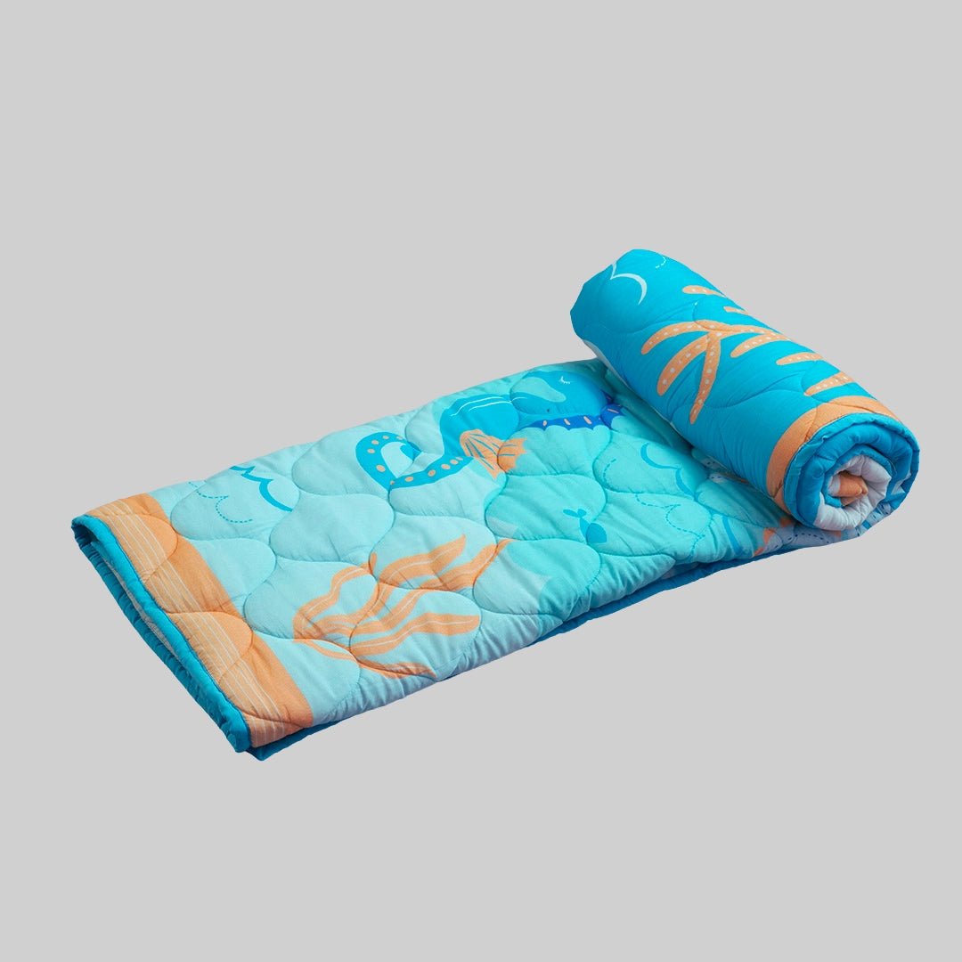 Undersea Oasis 1 PC Cotton Muslin AC Quilt Blanket Wrap