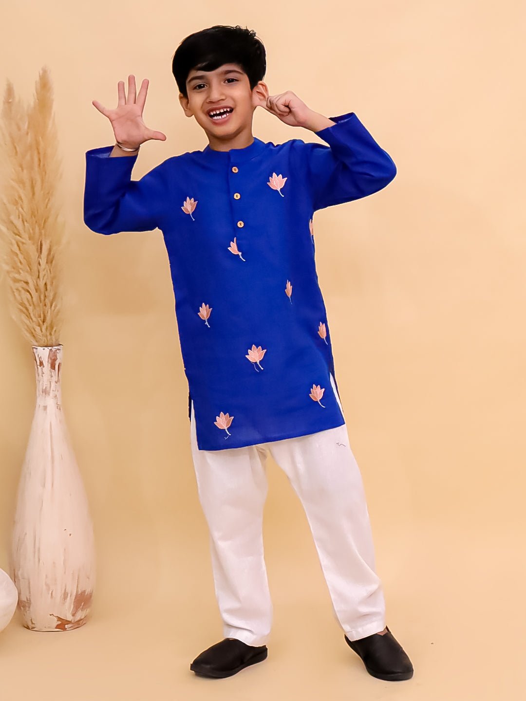 Kamal Vatika Embroidered Boys Kurta Pajama Set