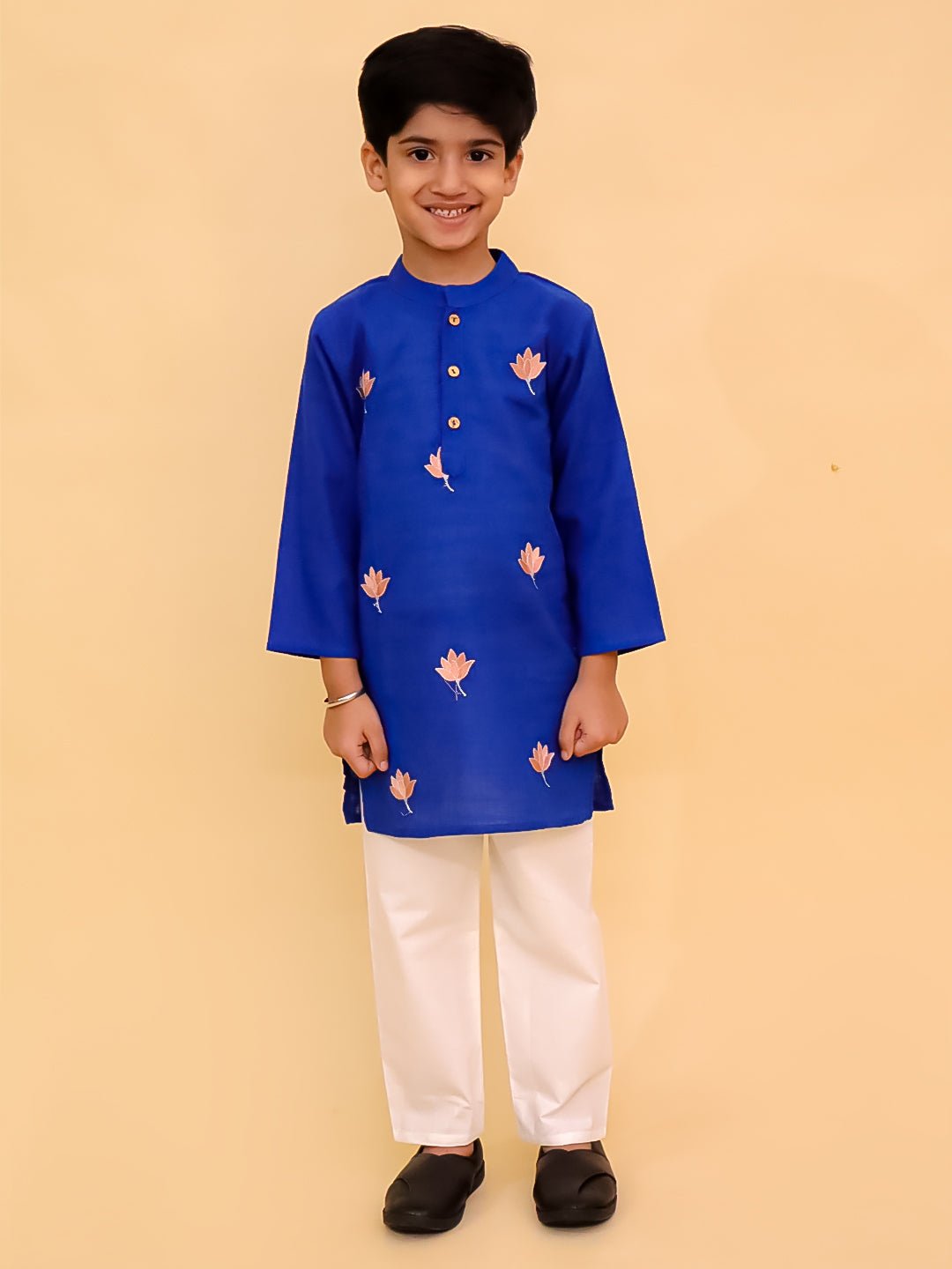 Kamal Vatika Embroidered Boys Kurta Pajama Set