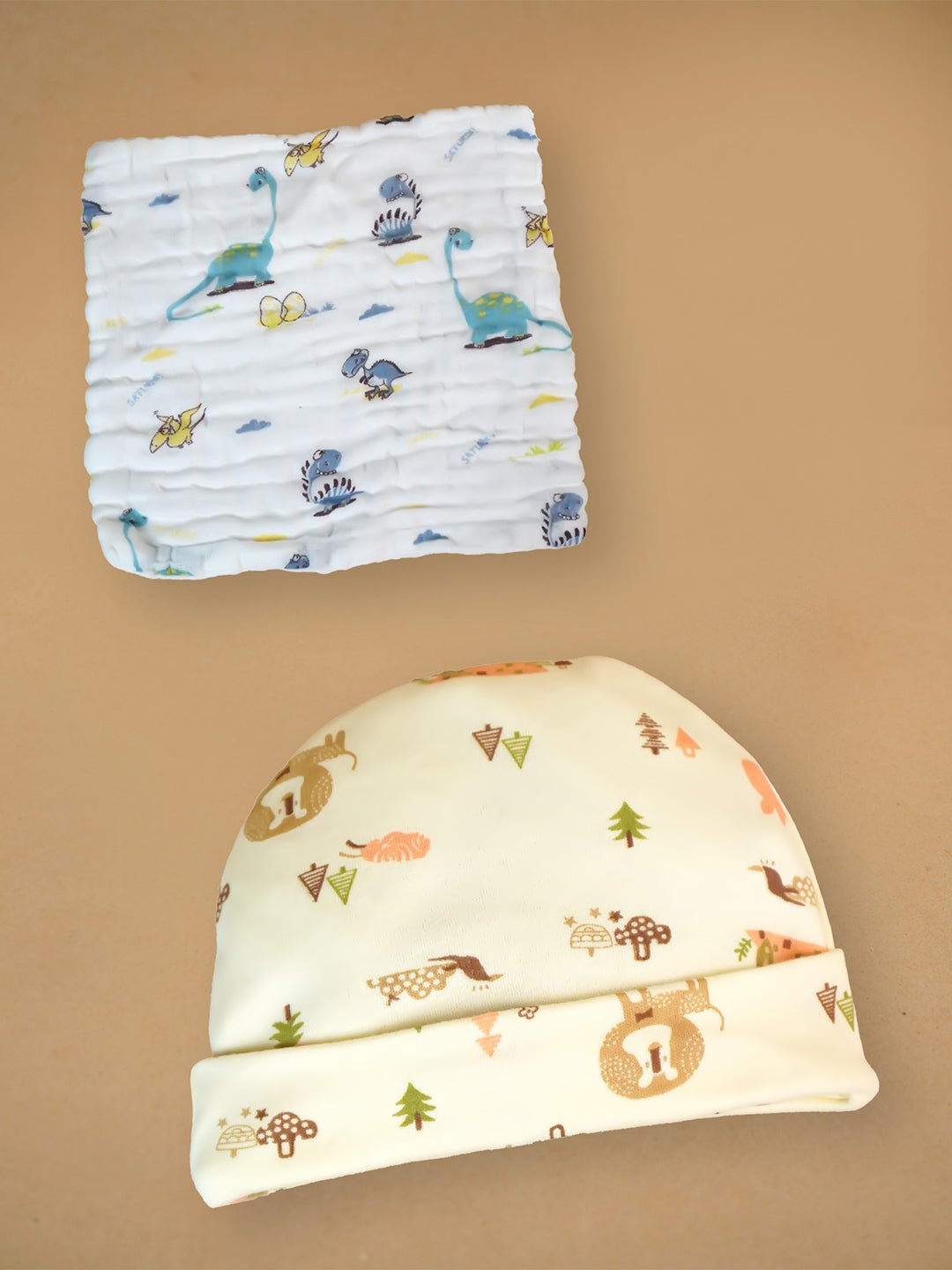 Blue Monkey 13 PCS Newborn Baby Boy Gift Box With Pouch And Toy
