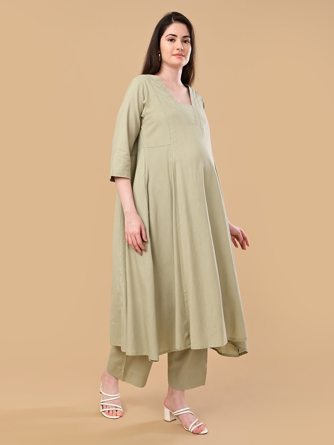 Minimal Muse Maternity and Nursing Co Ord Set Ivory