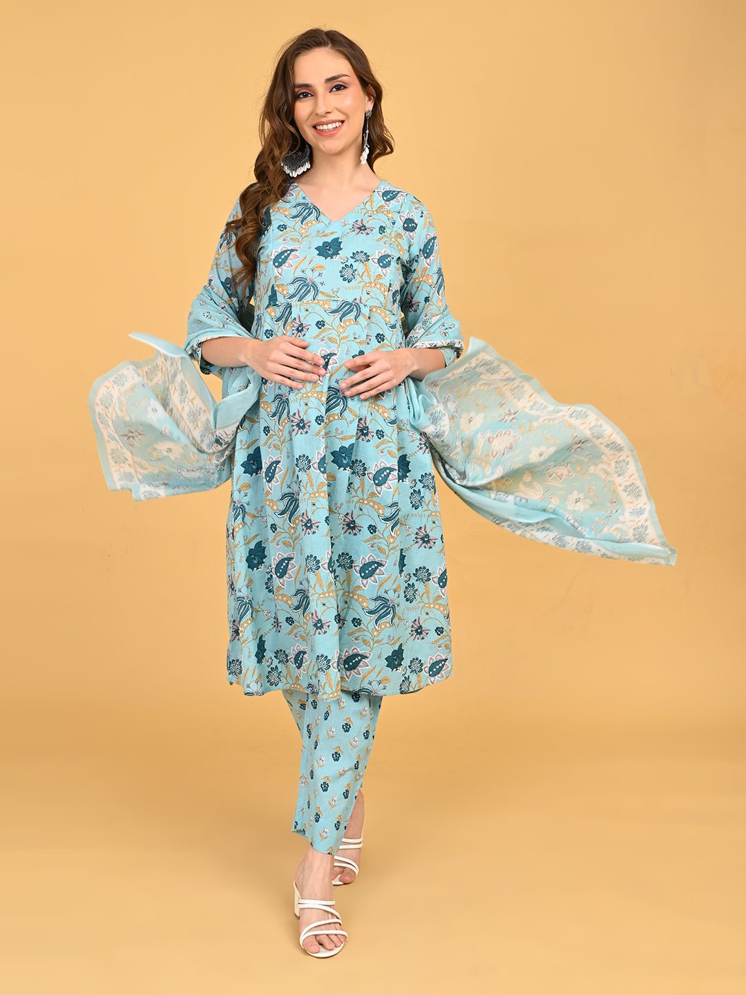 Neelam Saaz Maternity and Nursing Kurta Set Blue