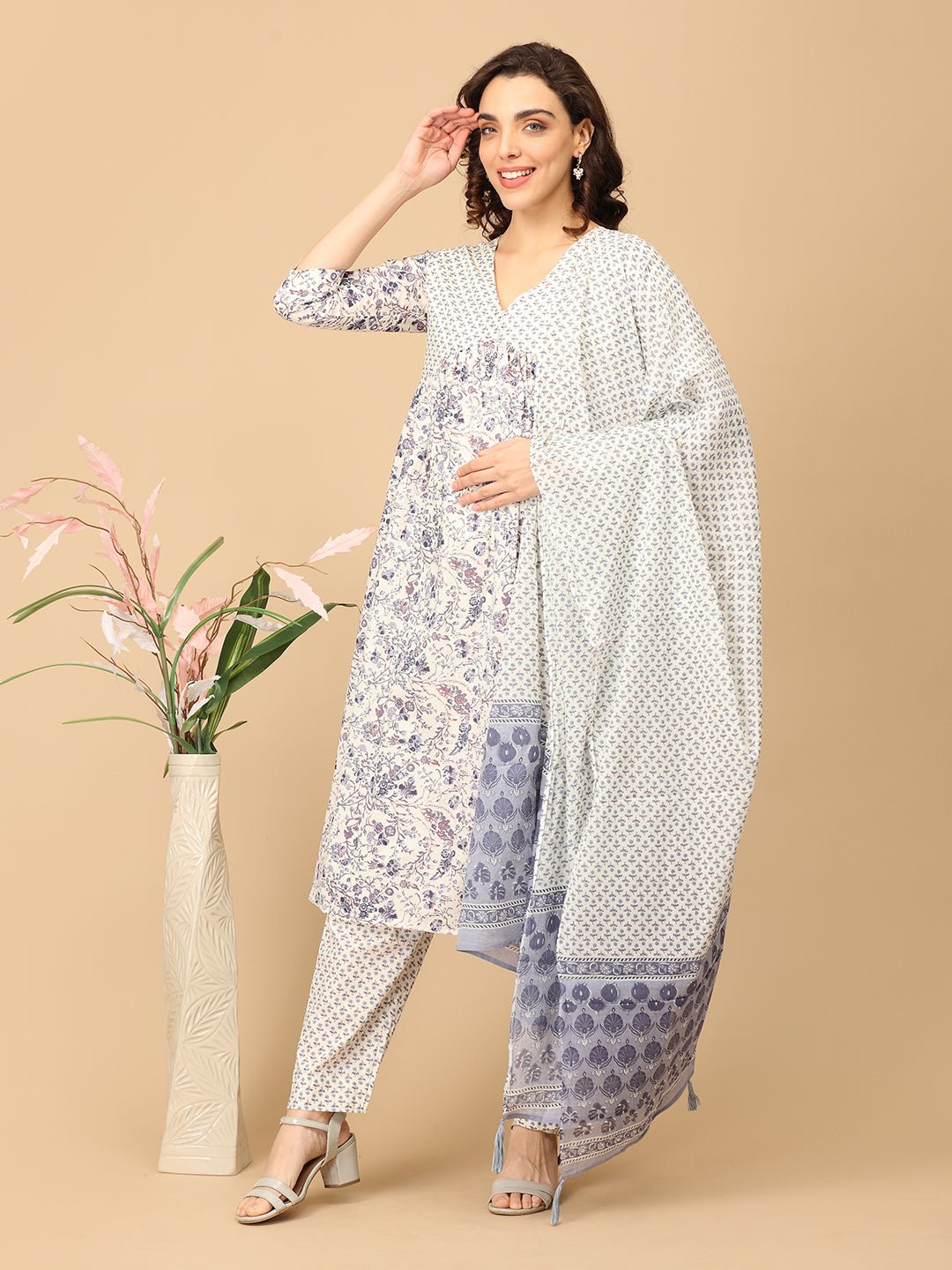 Rang-e-Ret Maternity and Nursing Kurta Set Multi