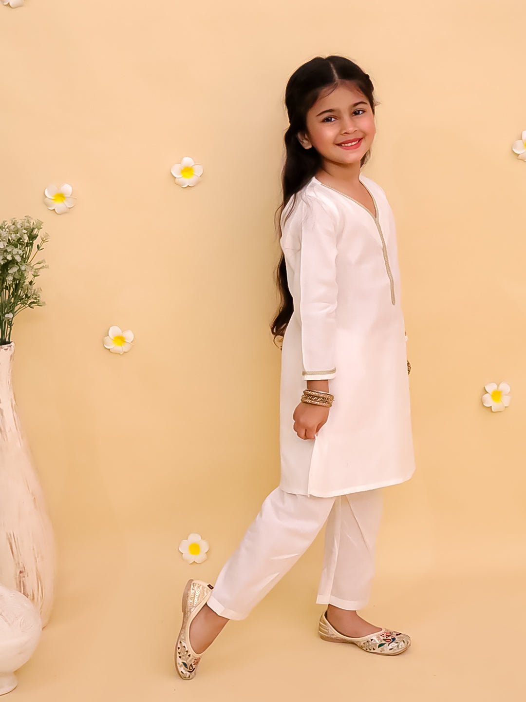 Regal White Girls Kurta Pajama Set