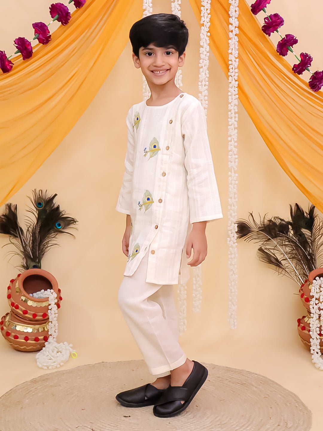 Mor Edit Embroidered Off-White Boys Kurta Set