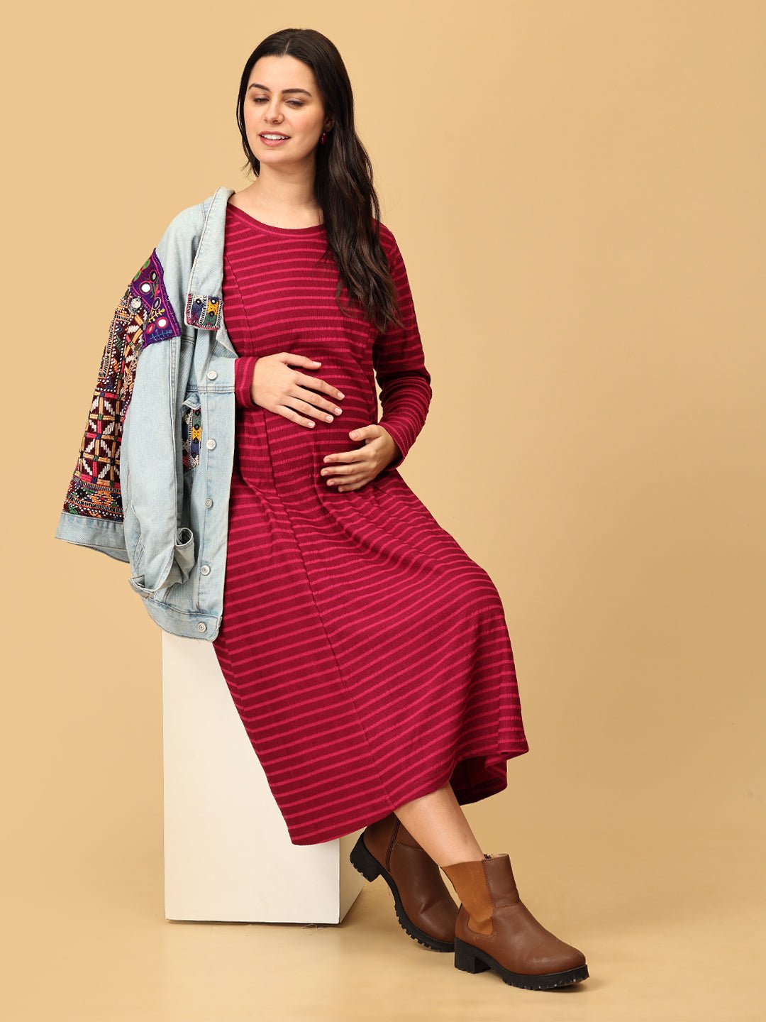 Aurora Berry-alis Ribbed Maternity and Nursing Dress Magenta