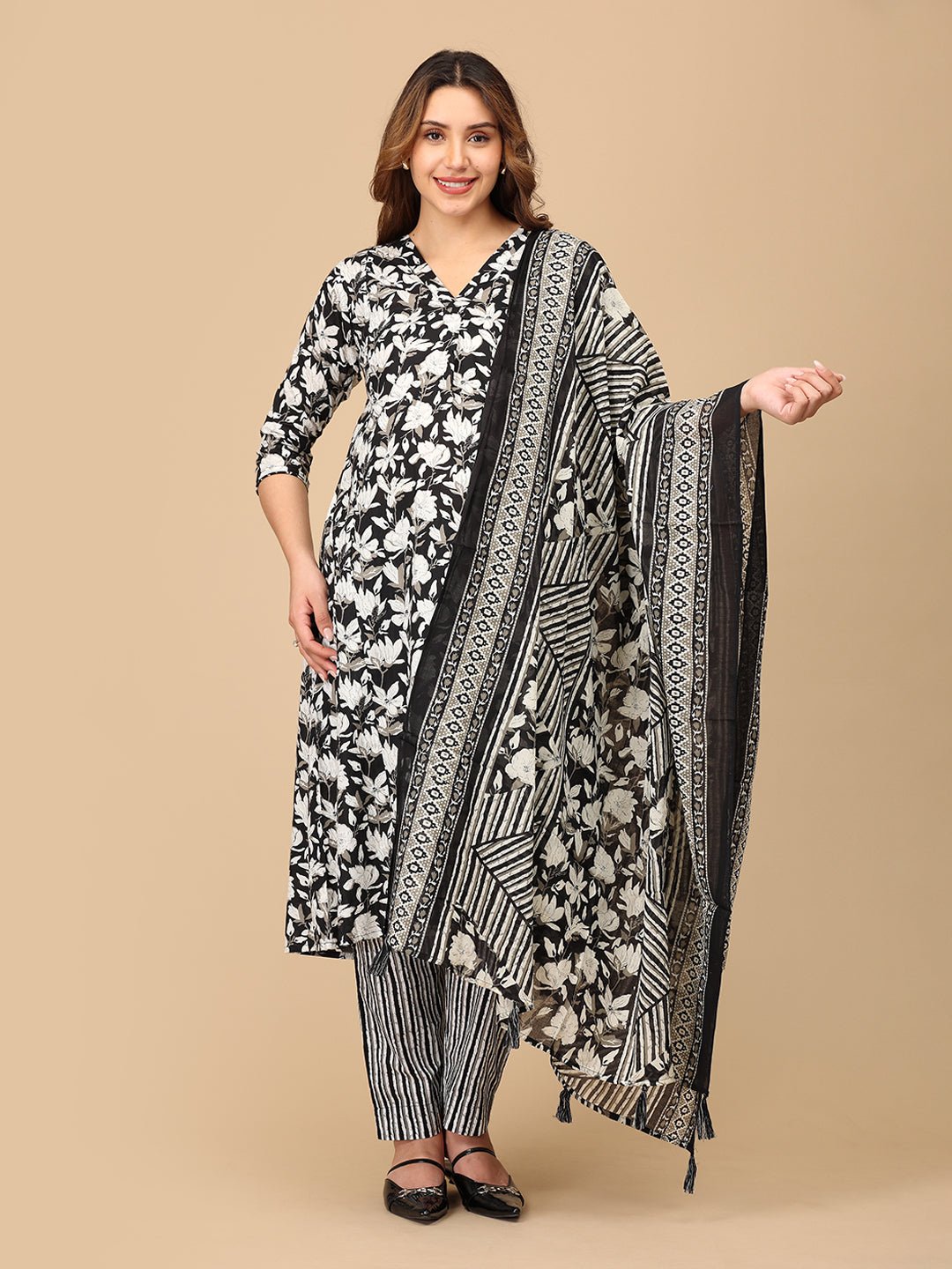  Bagh-E-Black Maternity and Nursing Kurta Set Multi