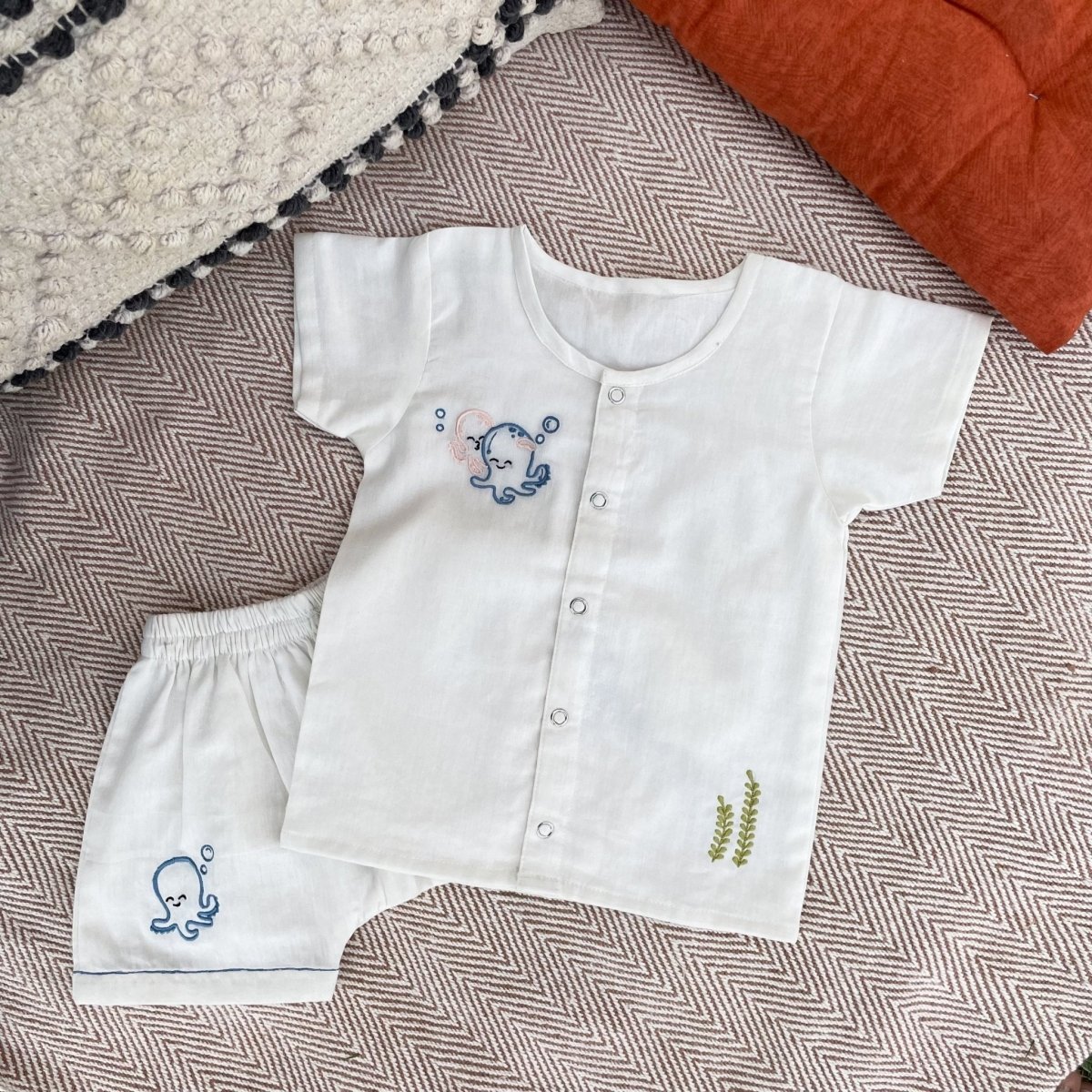 Bhaakur Organic Cotton Jhabla Shirt Set