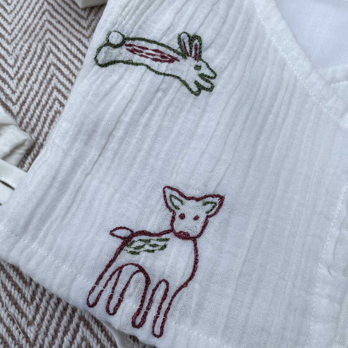 Bhaakur Forest Theme Muslin Infant Jhablas Set of 2