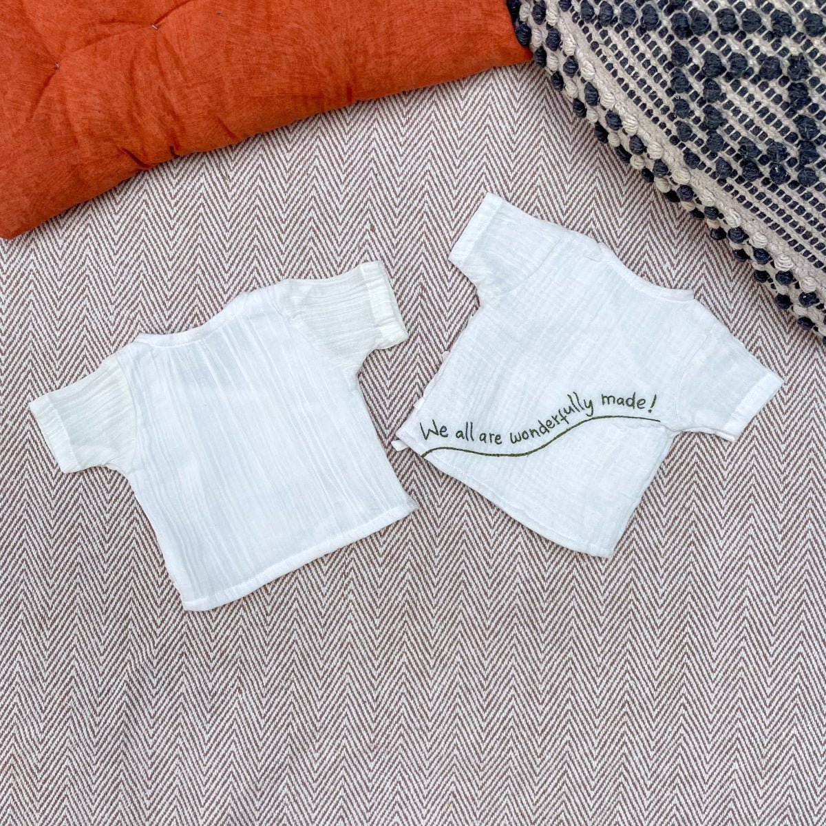 Bhaakur Forest Theme Muslin Infant Jhablas Set of 2