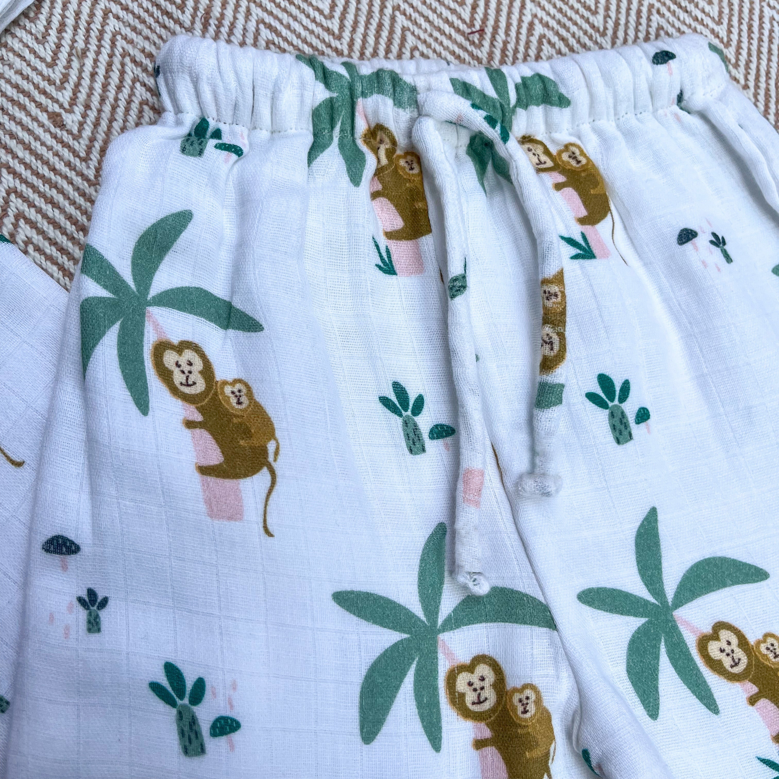 Bhaakur Organic Cotton Full Sleeves Jhabla Set