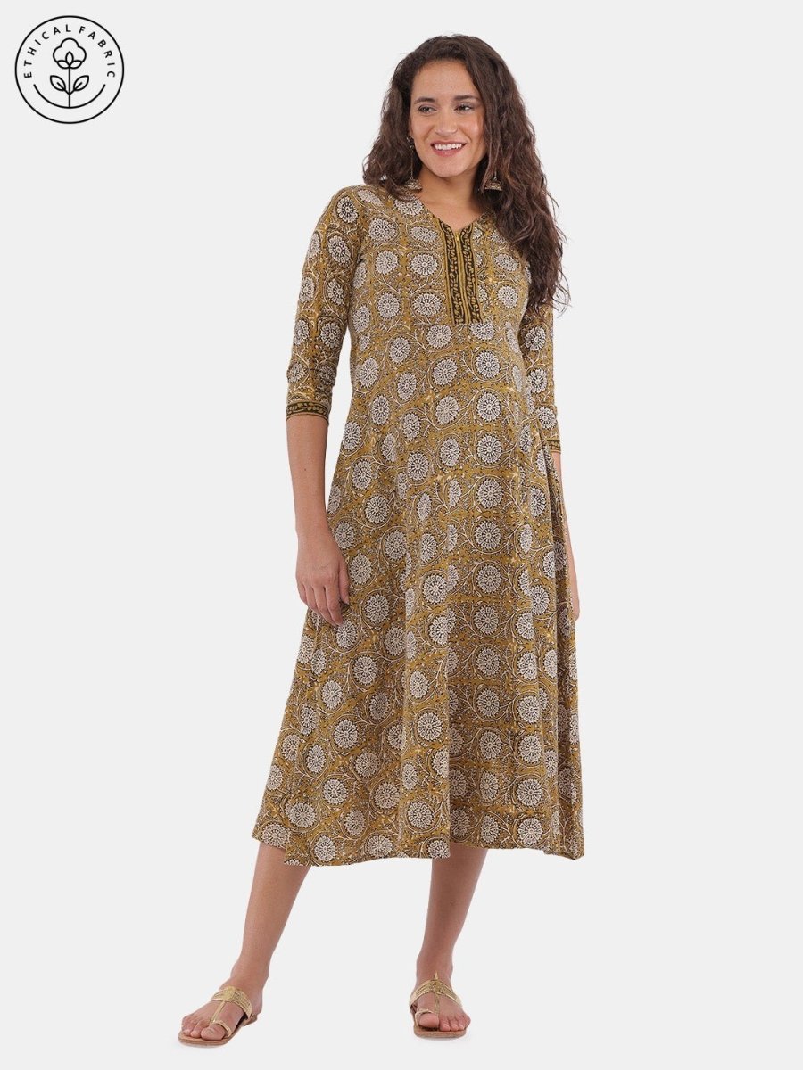  Bhumi Floral Print Maternity and Nursing Kurti Dress Blue