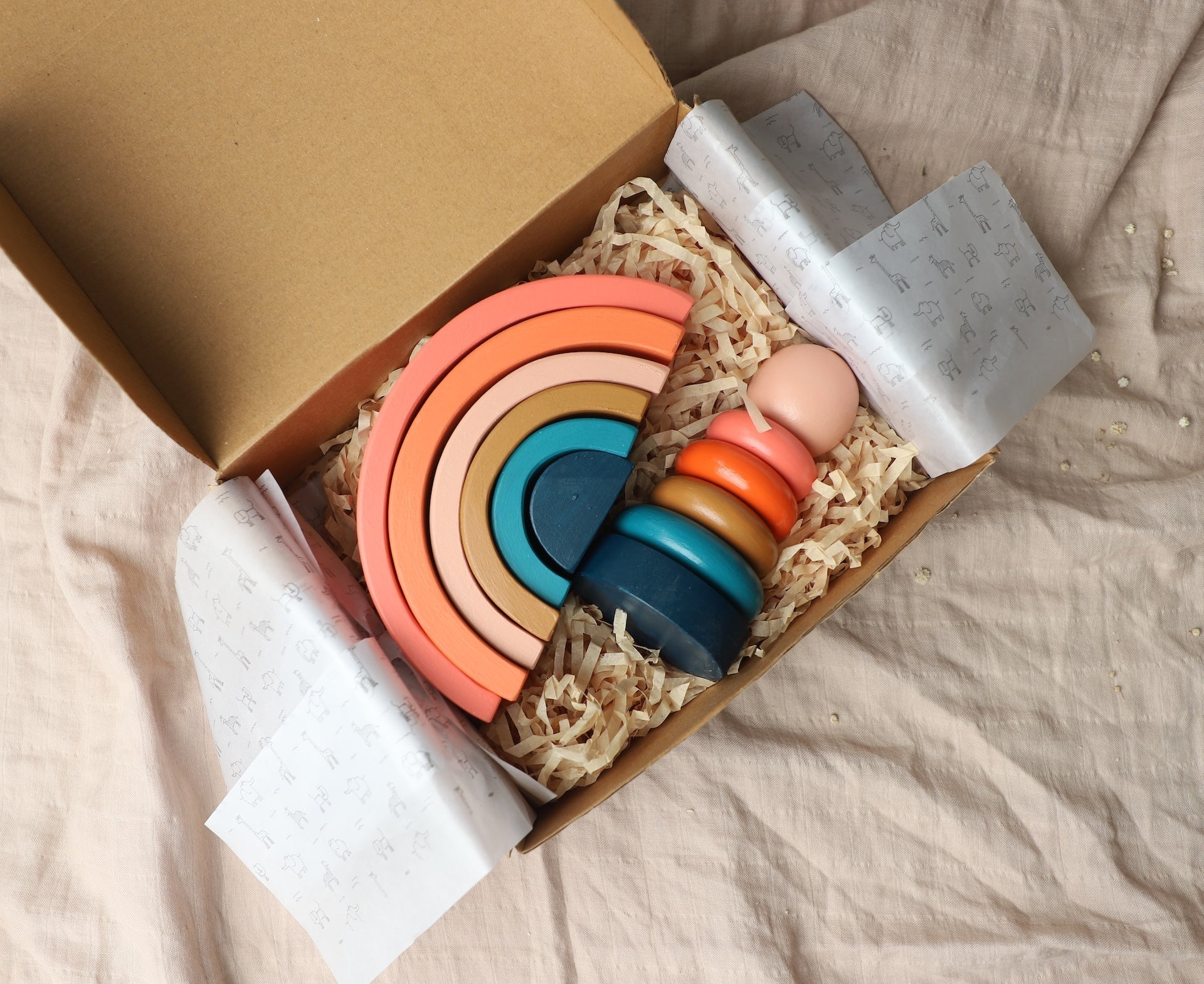 Stack & Play Sunset Wooden 2 PCS Toddler Gift Box With Stackers