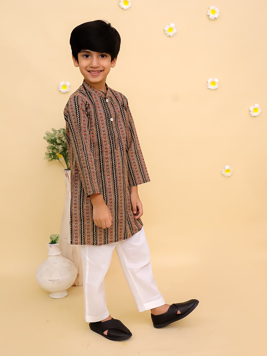 Black Kalamkari Print Boys Kurta Pajama Set