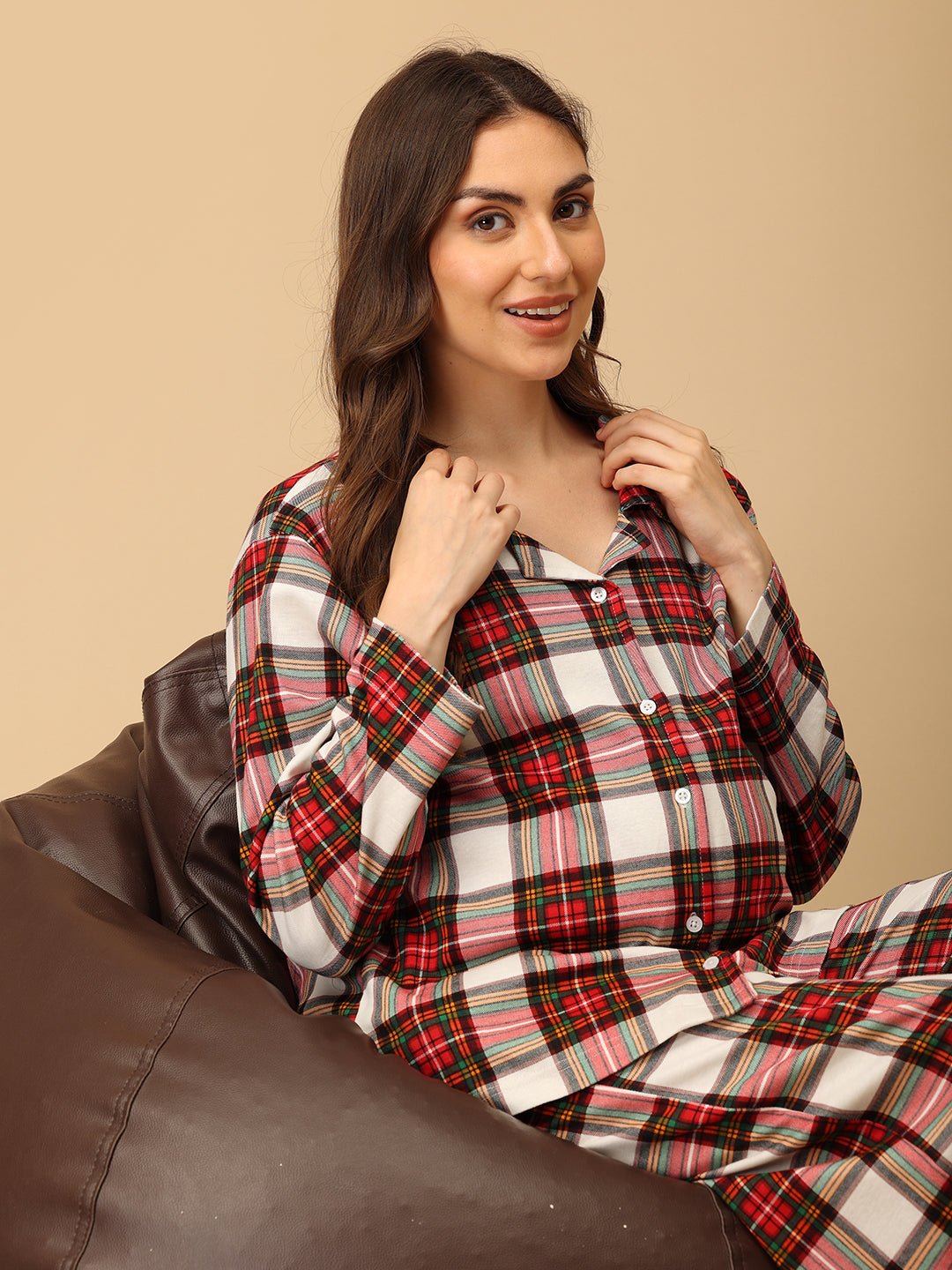  Check Me In Maternity and Nursing Pajama Set Multi