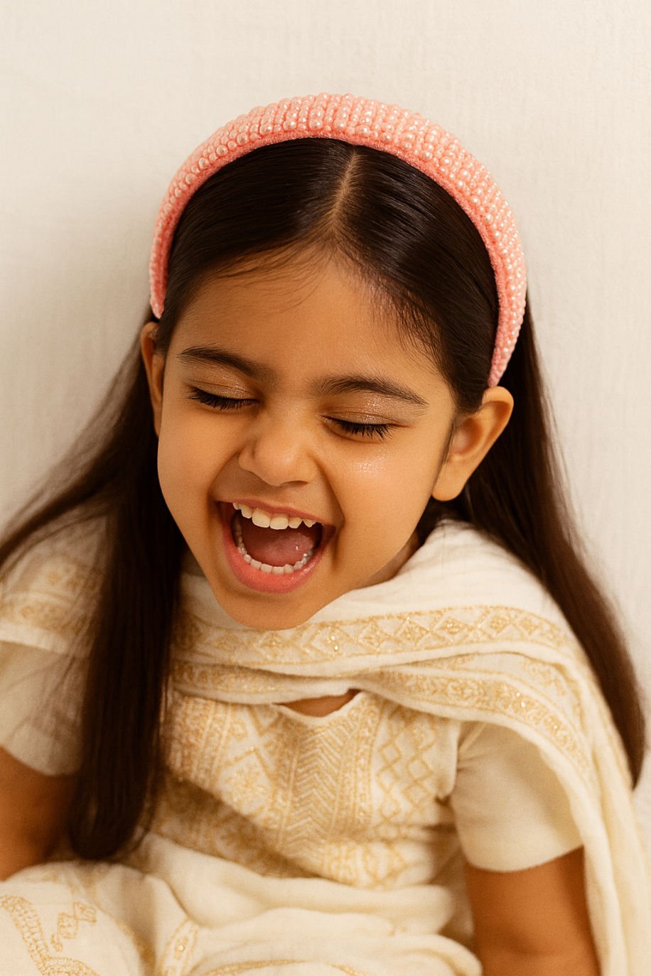 Pearl Beaded Elegant Party Style Girls Hairband With Slim Structured Band
