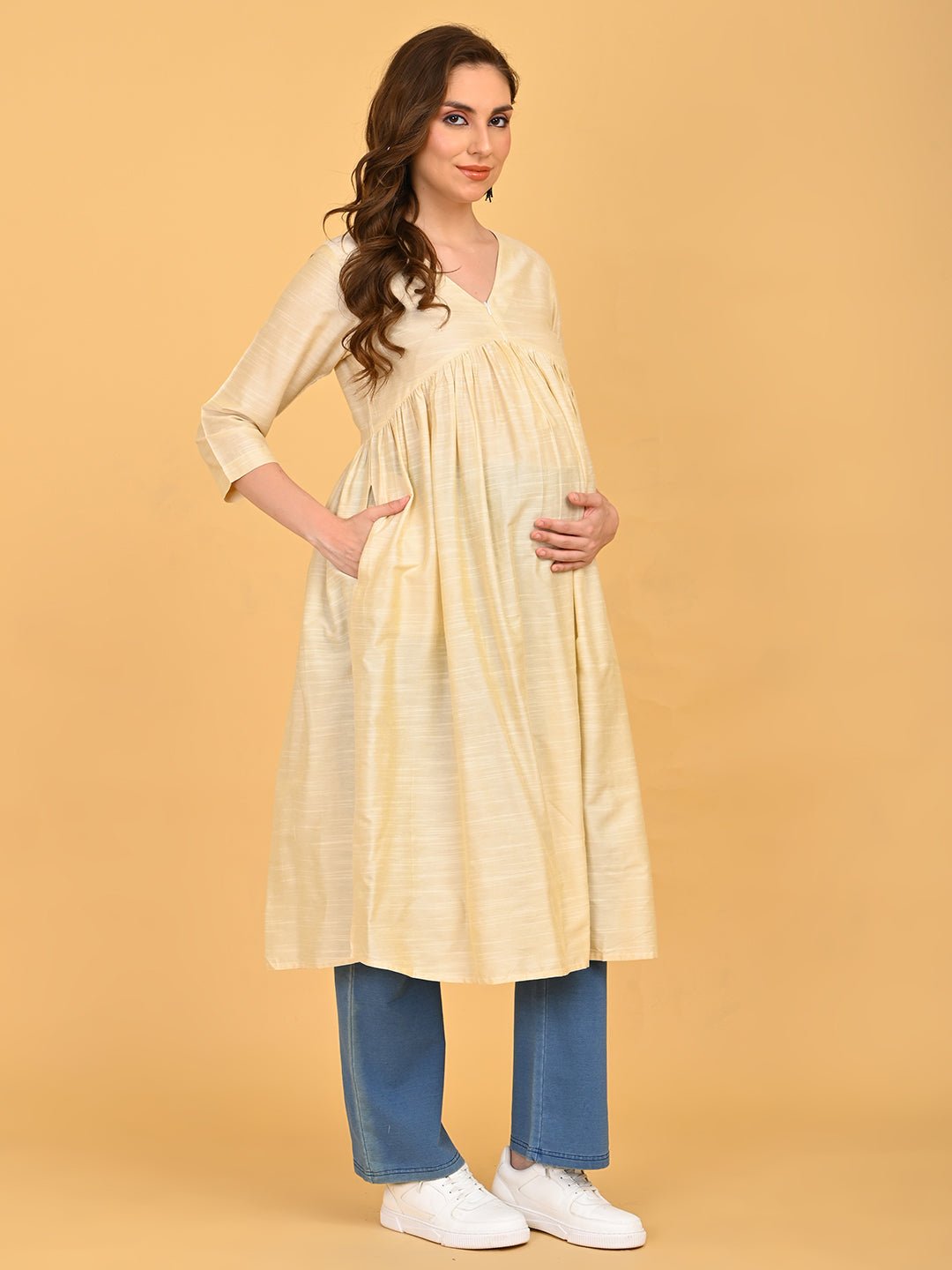  Sukoon Maternity and Nursing Silk Kurta Cream