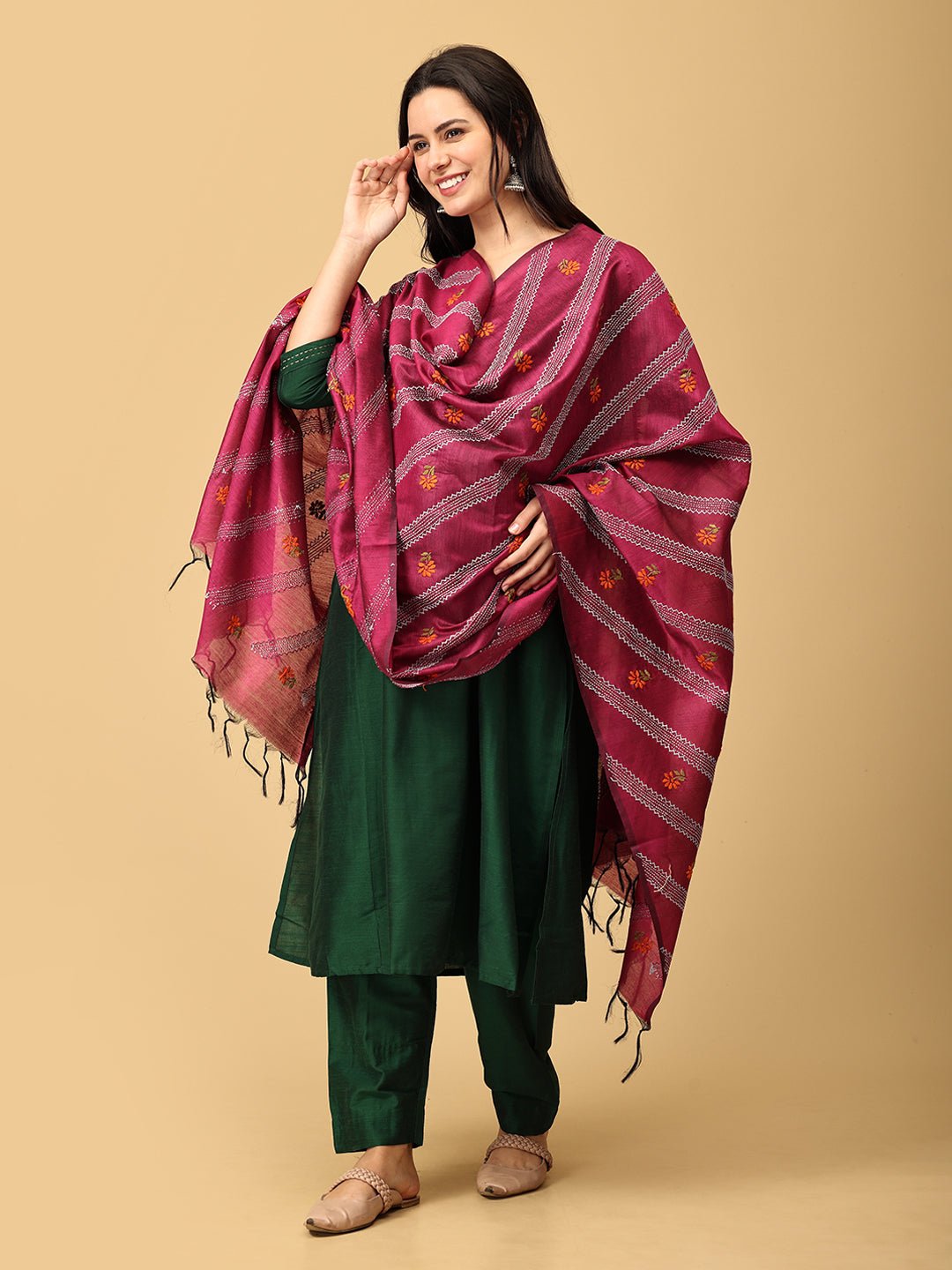  Eden Green Embroidered Maternity and Nursing Kurta Set Green