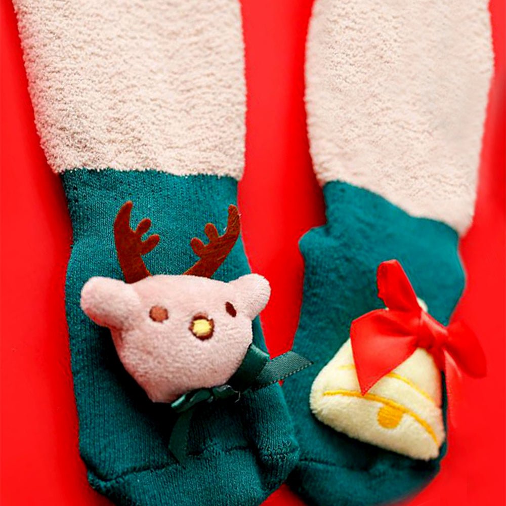 Little Surprise Box Green Reindeer Bell Christmas Ankle Socks For Kids