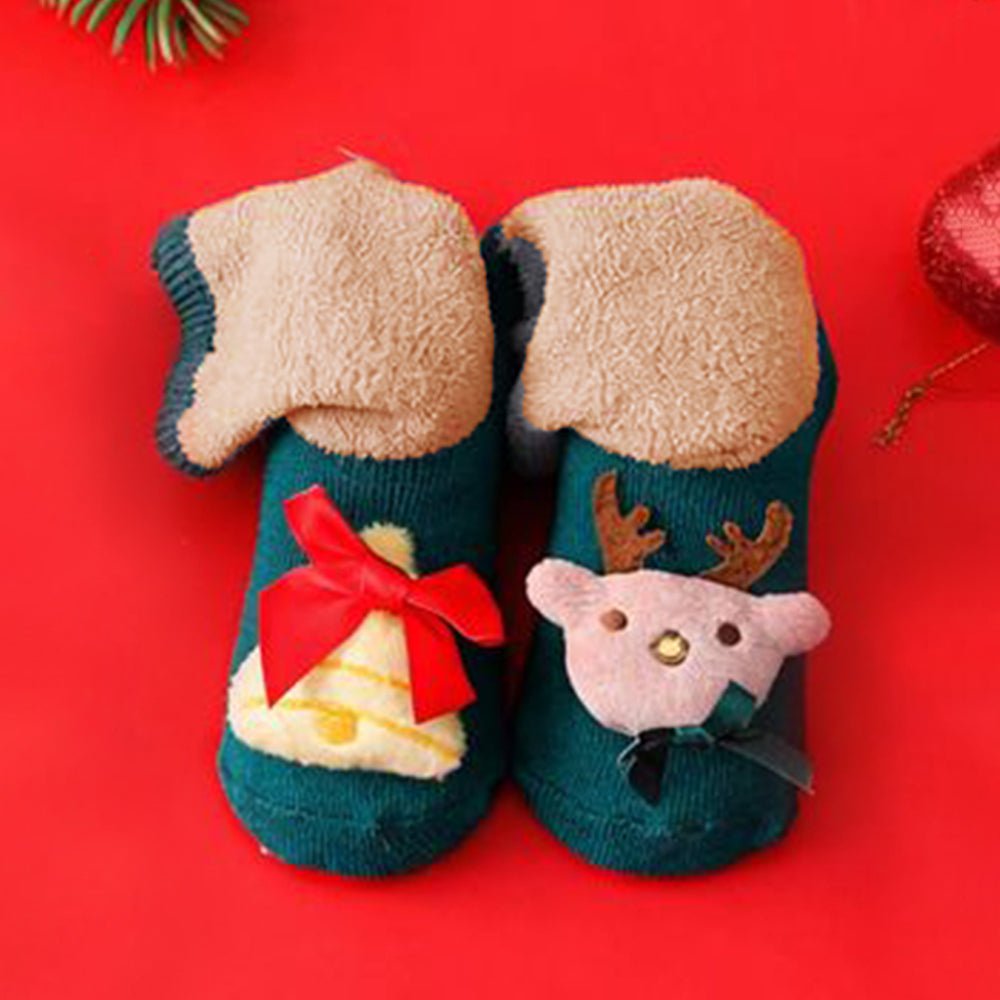 Little Surprise Box Green Reindeer Bell Christmas Ankle Socks For Kids