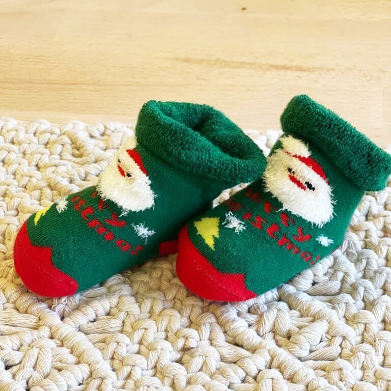 Little Surprise Box Green Santa Christmas Socks For Infants
