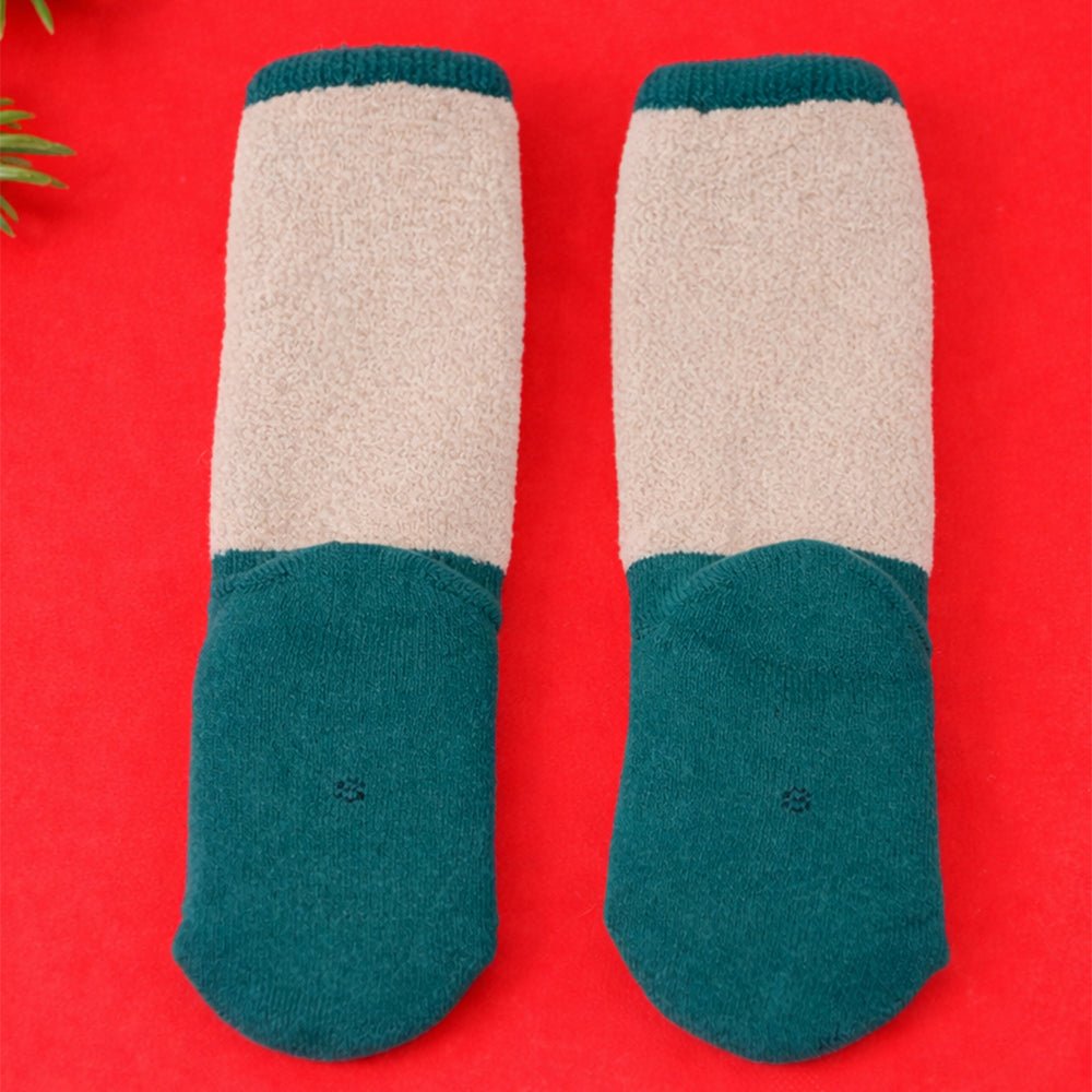 Little Surprise Box Green Snowman Tree Christmas Ankle Socks
