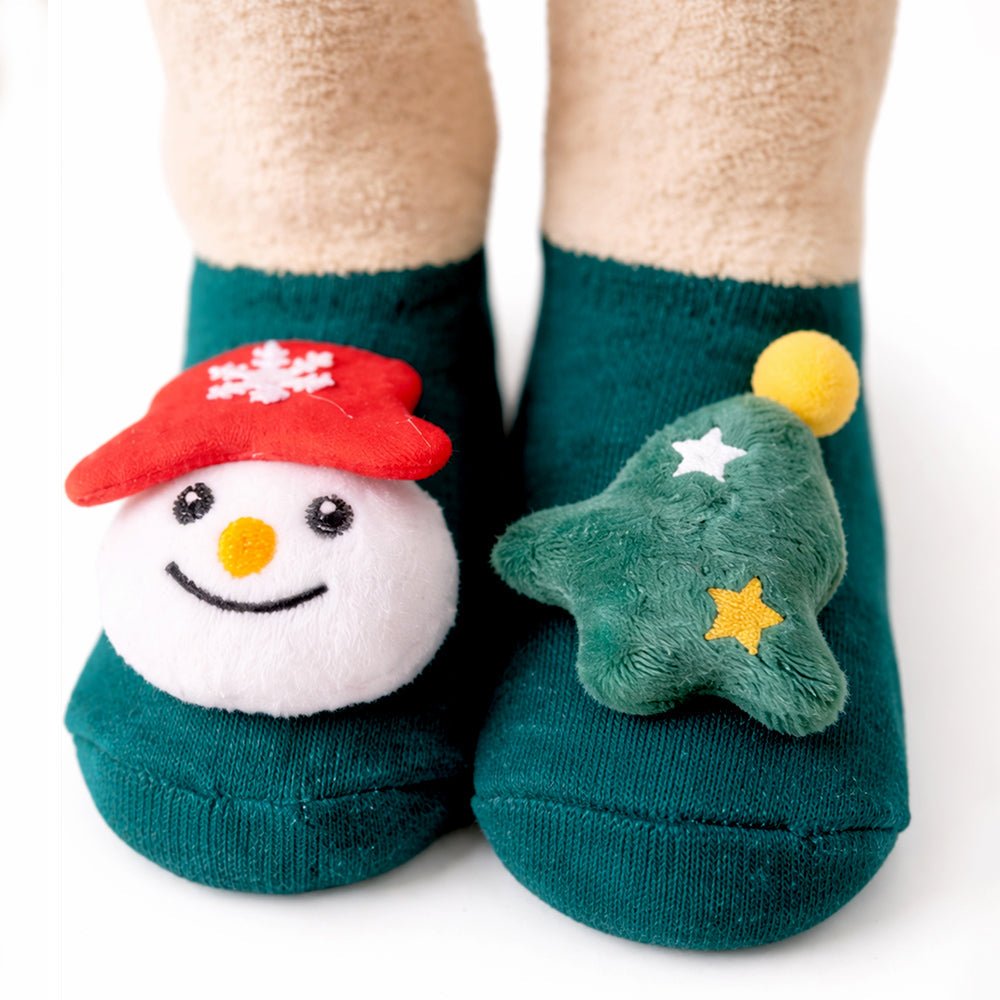 Little Surprise Box Green Snowman Tree Christmas Ankle Socks