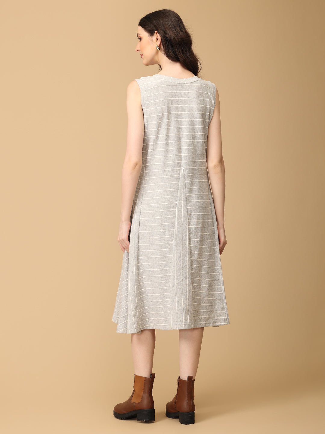 Grey-t Vibes Maternity and Nursing Sleeveless Winter Dress Grey