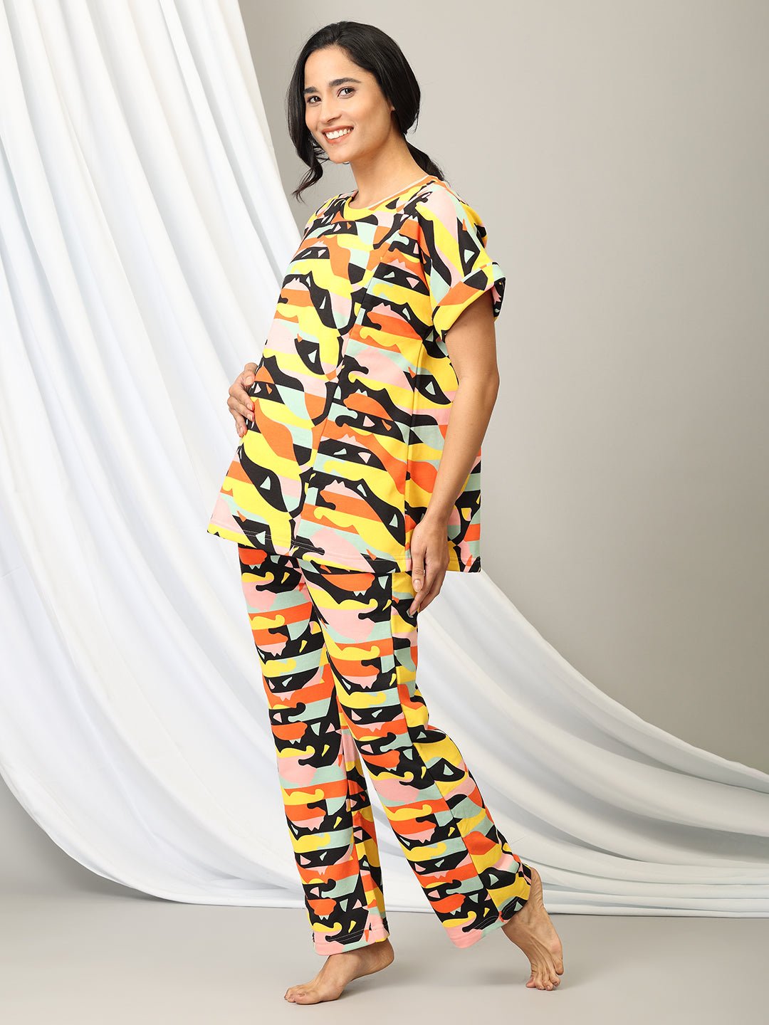  Hue Haven Maternity and Nursing Sweatshirt Co-Ord Set Multi