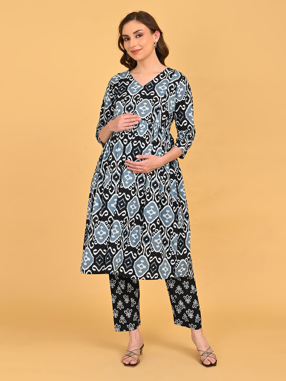  Ivory Shadow Maternity and Nursing Kurta Set Black