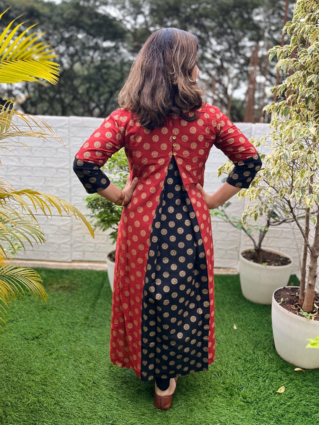  Laal-e-Nazakat Silk Foil Printed Maternity and Nursing Dress Maroon