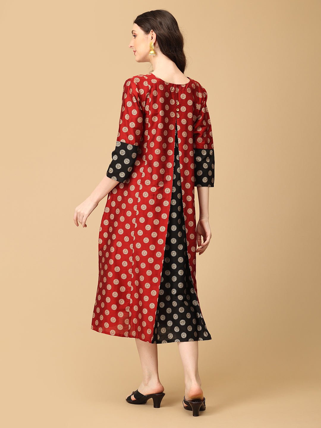  Laal-e-Nazakat Silk Foil Printed Maternity and Nursing Dress Maroon