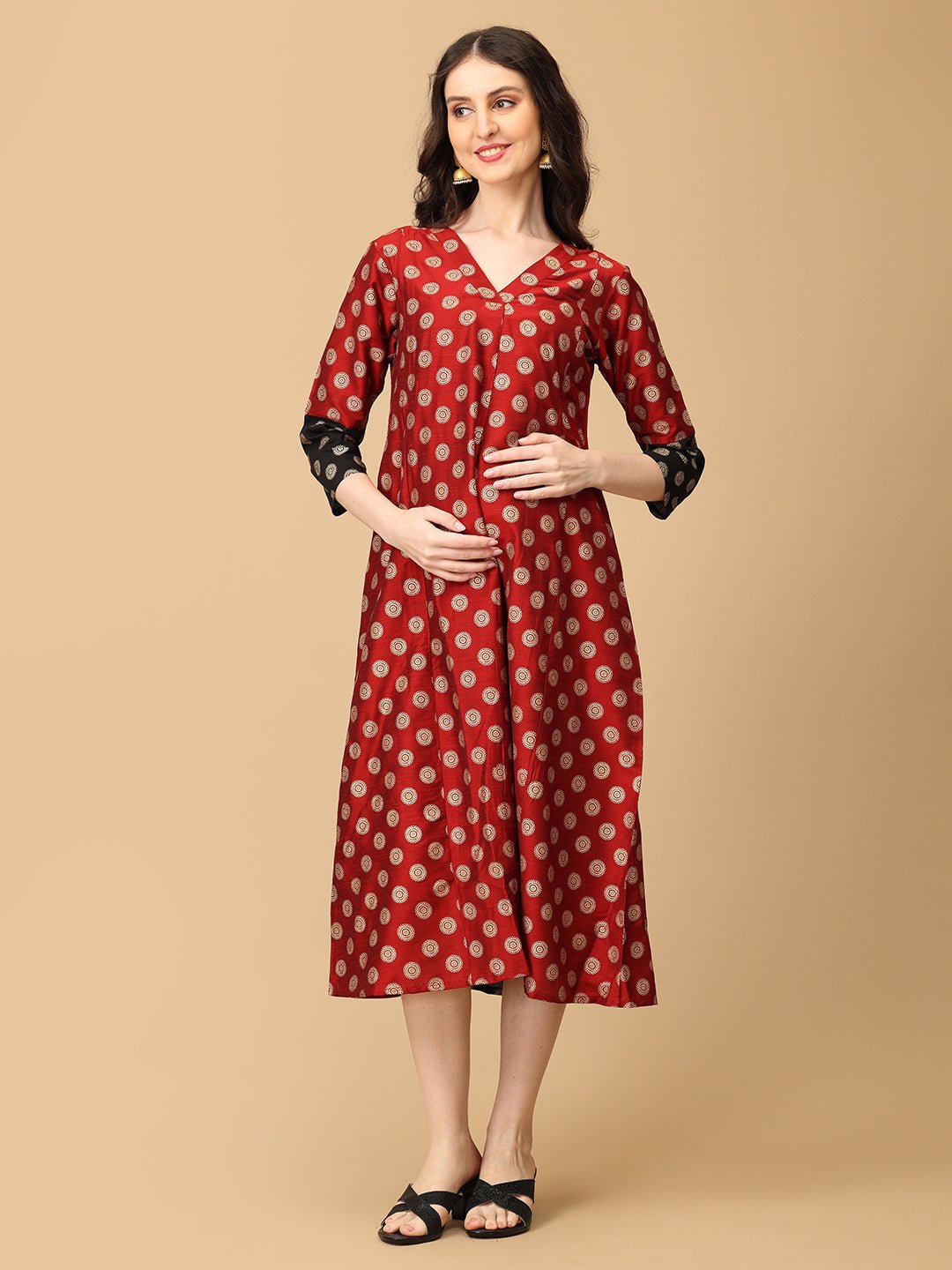  Laal-e-Nazakat Silk Foil Printed Maternity and Nursing Dress Maroon