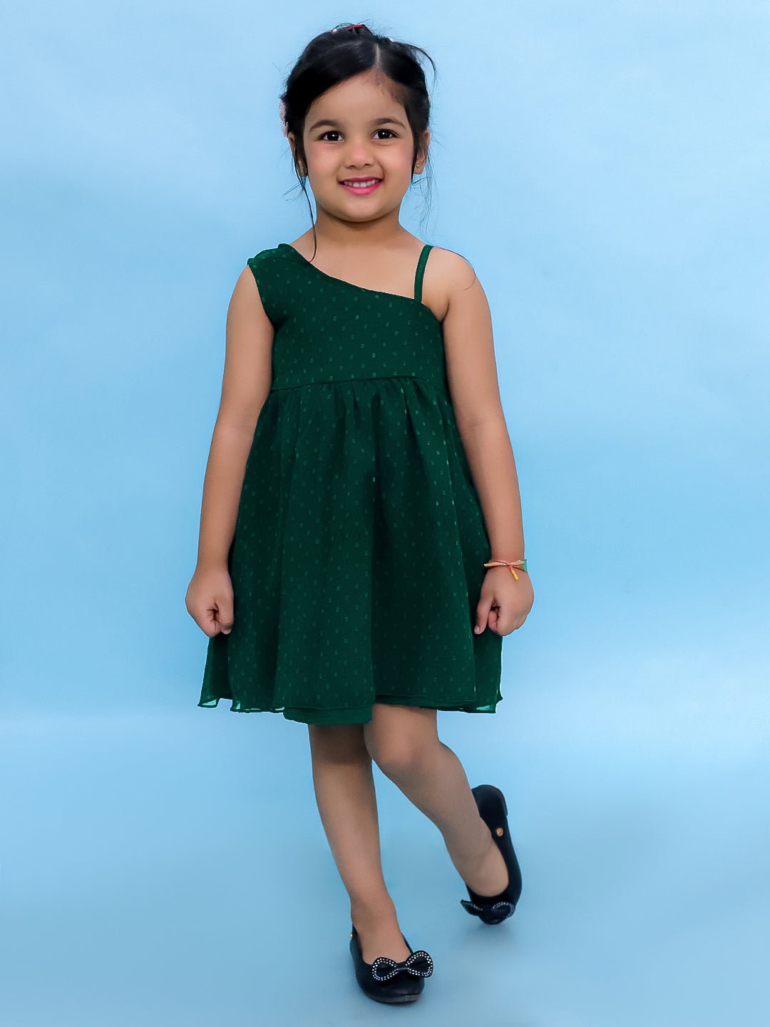 Lucky Clover Green Flared Sleeveless Casual Dress For Girls