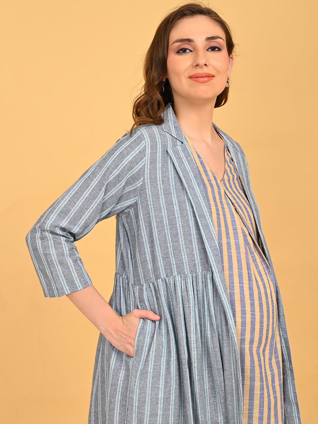  Modern Loom Maternity and Nursing Shacket Dress Multi
