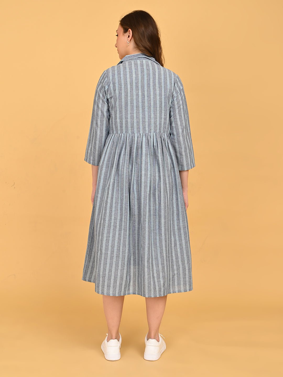  Modern Loom Maternity and Nursing Shacket Dress Multi