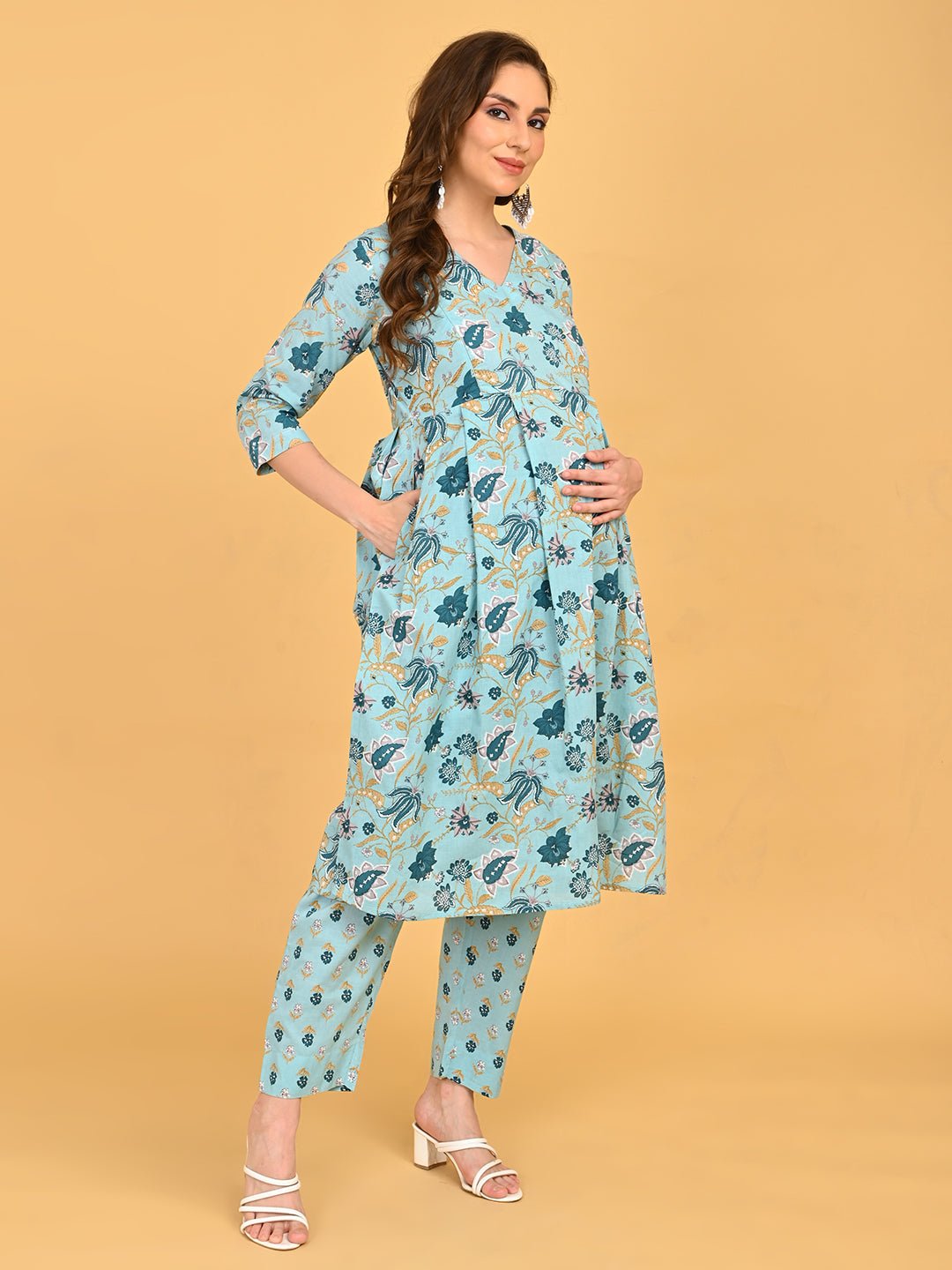  Neelam Saaz Maternity and Nursing Kurta Set Blue