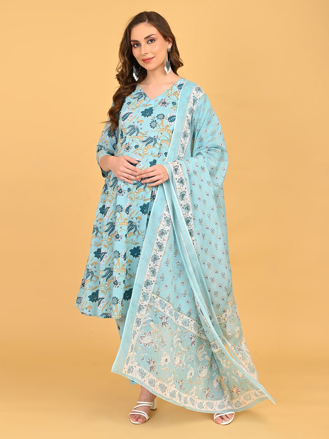  Neelam Saaz Maternity and Nursing Kurta Set Blue