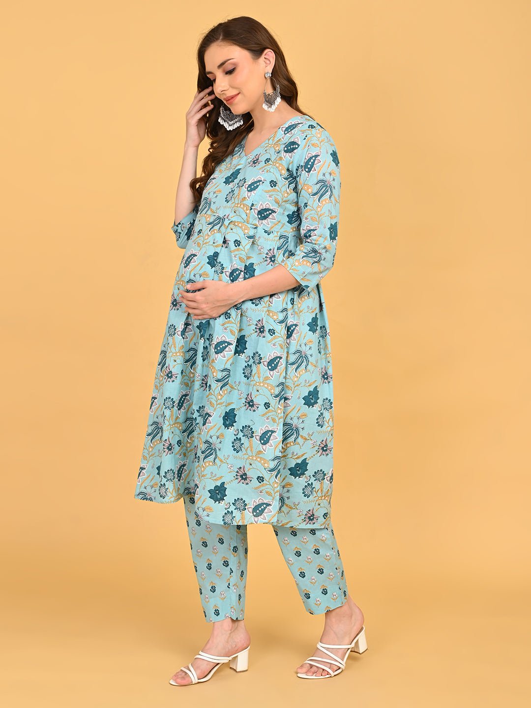  Neelam Saaz Maternity and Nursing Kurta Set Blue