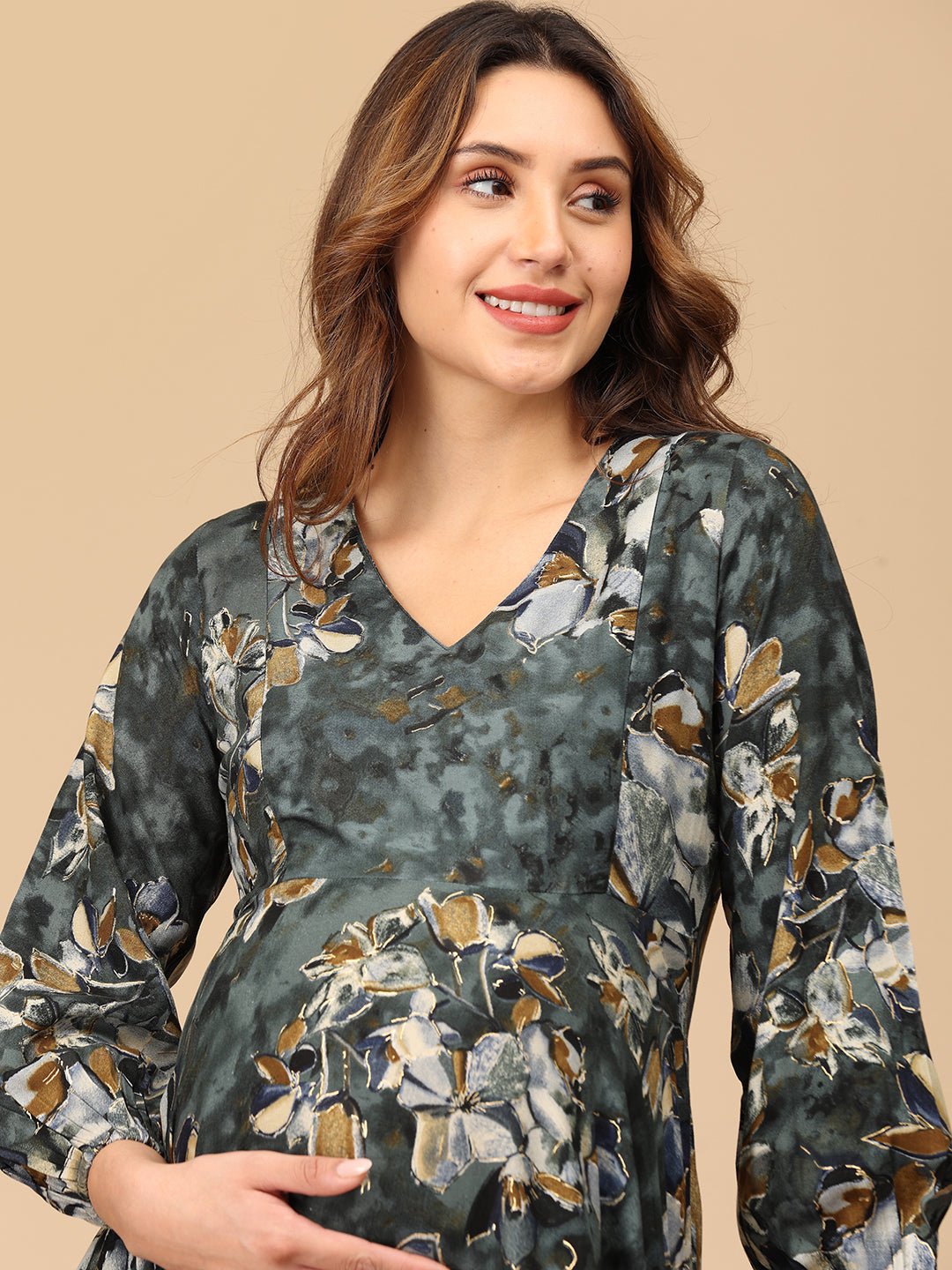  Pitch Please Maternity and Nursing Maxi Dress Multi