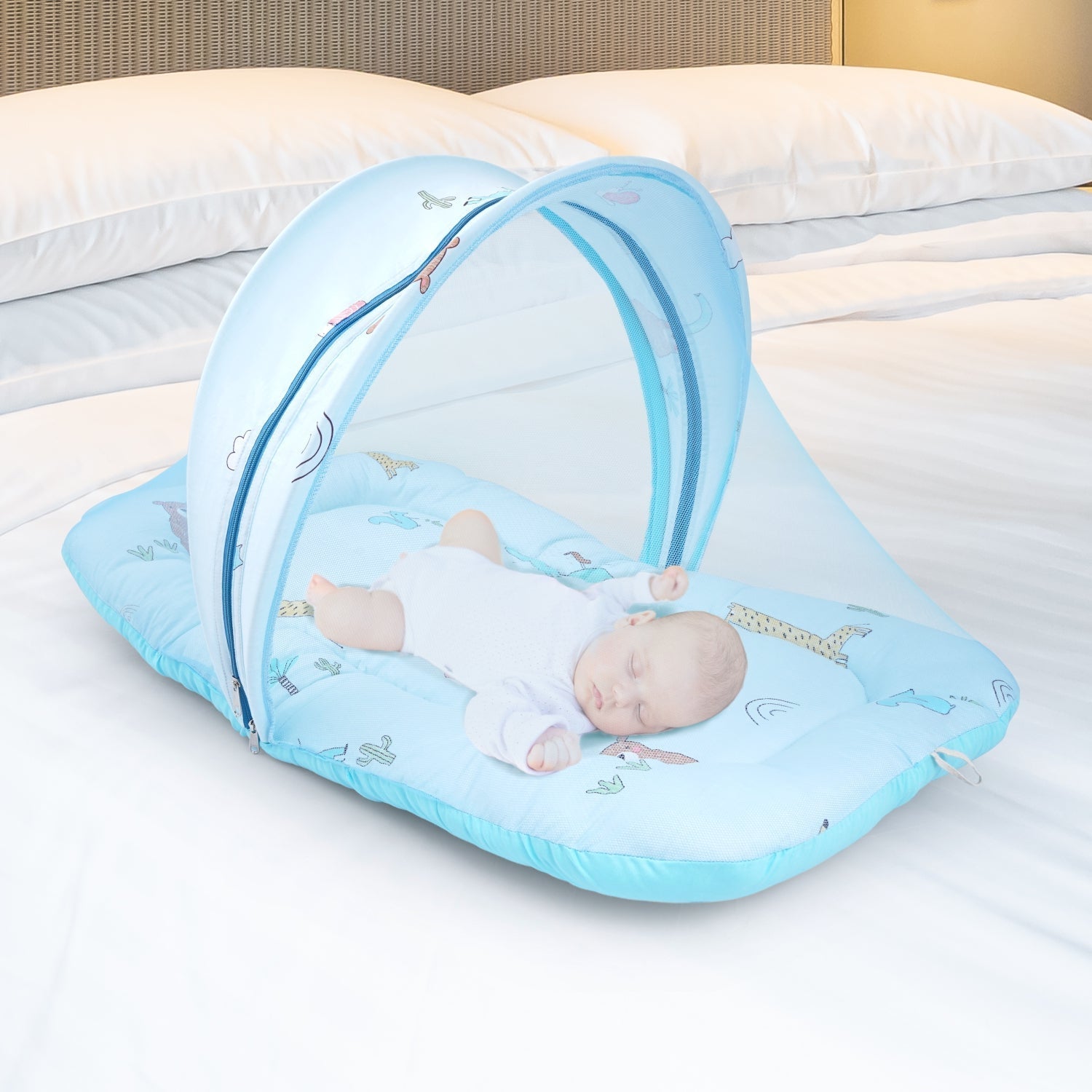 Snuggy Safari 100% Cotton Blue Portable Bed For Babies