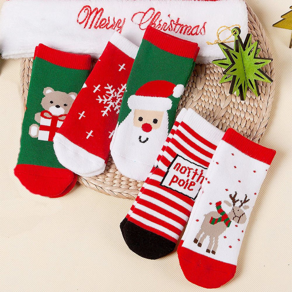 Little Surprise Box Red Green White Themed Christmas Ankle Socks Set