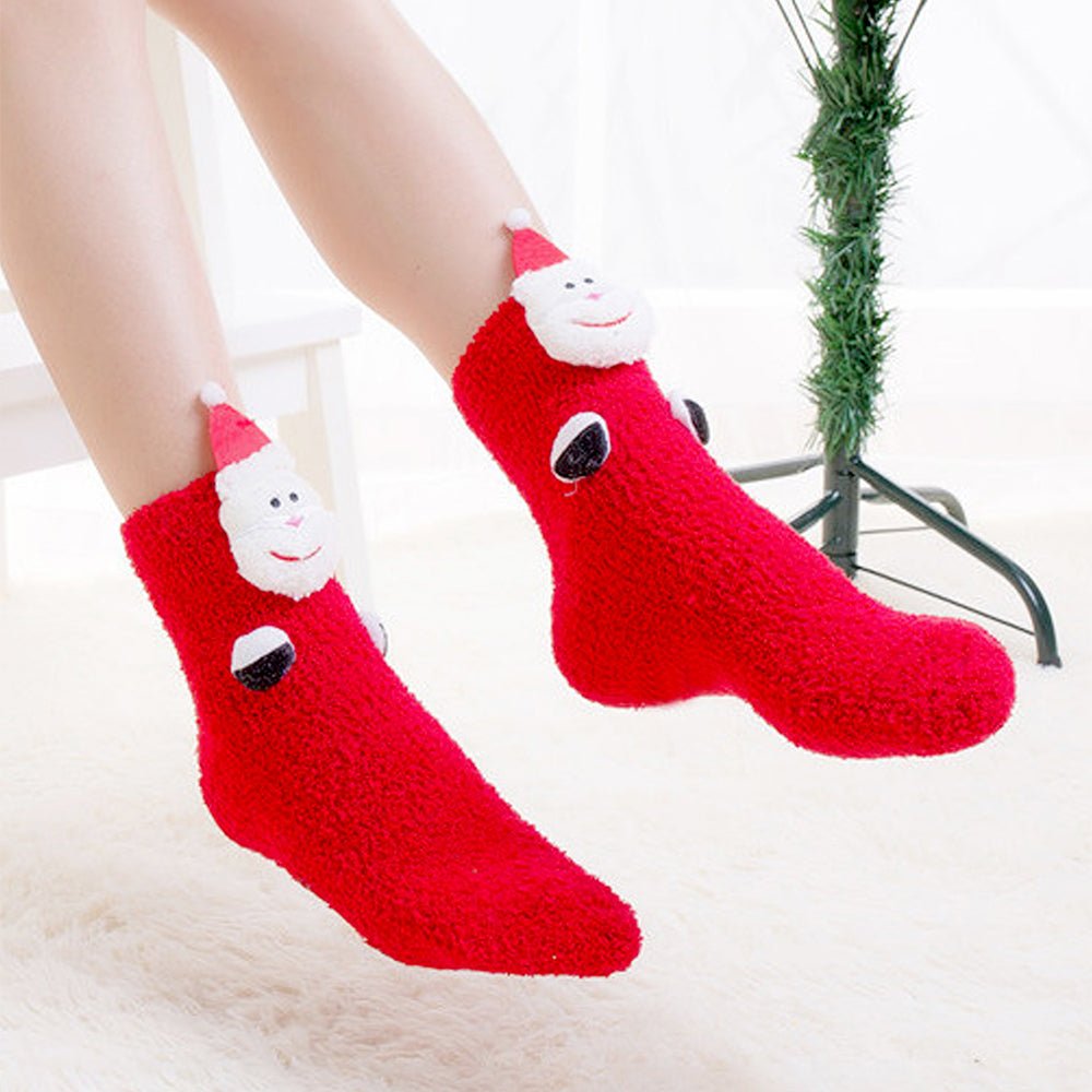 Little Surprise Box Red Santa Eyes Xmas Tree Theme Woolen Christmas Socks For Kids