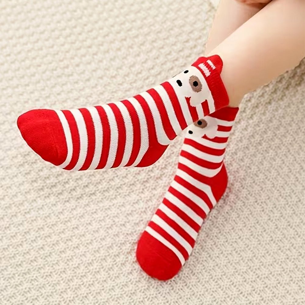Little Surprise Box Red White Themed Christmas Ankle Socks Set